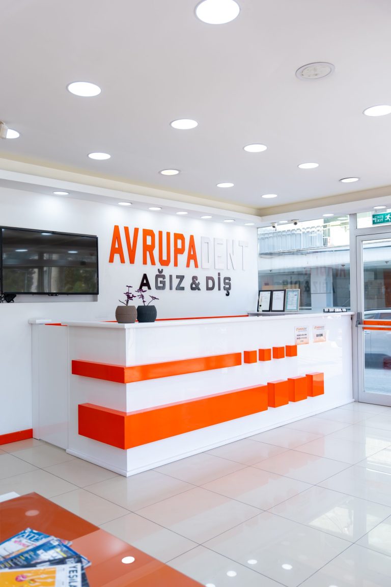AvrupaDent clinic reception